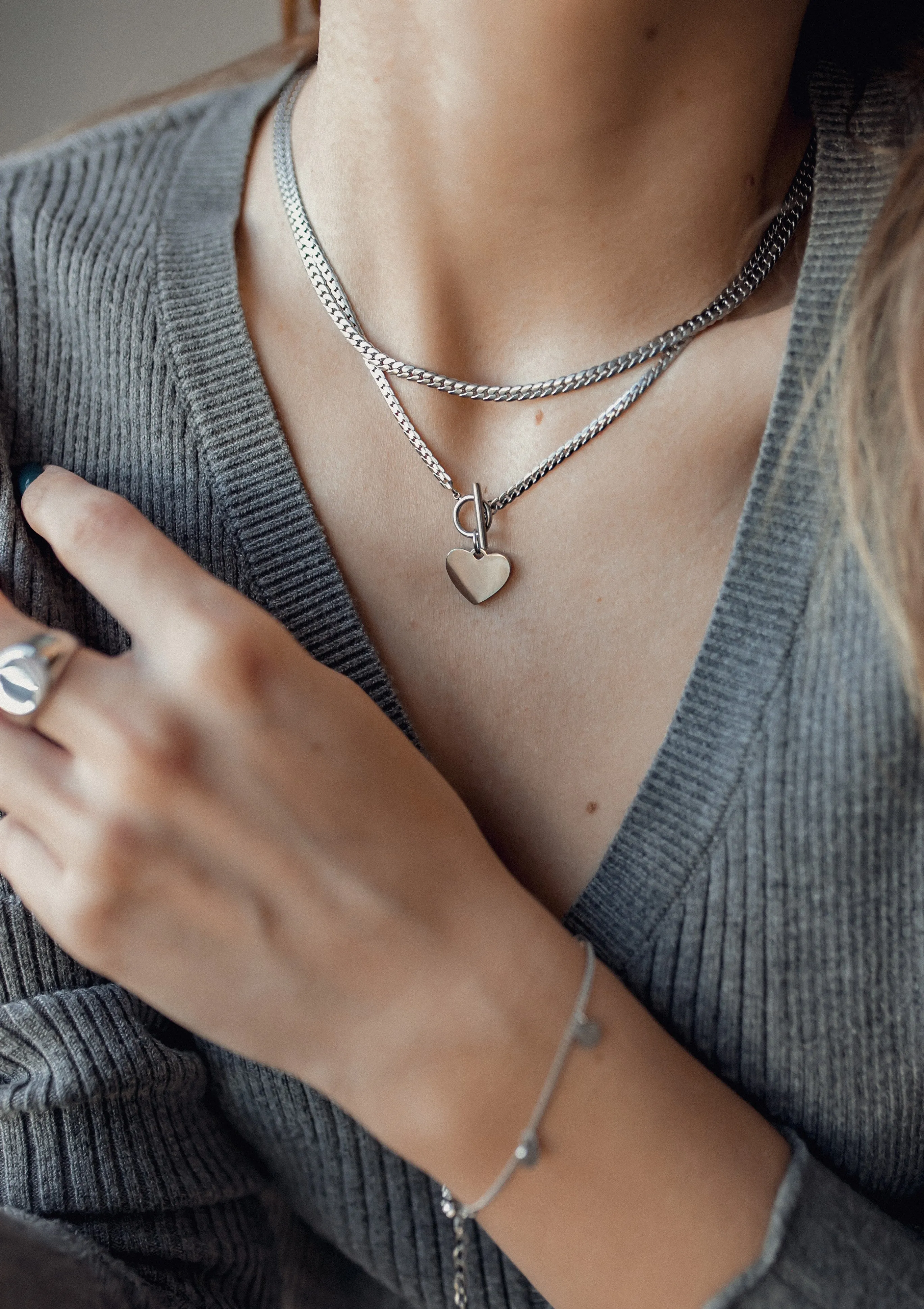 Heart Charm T-Bar Chain Necklace Silver