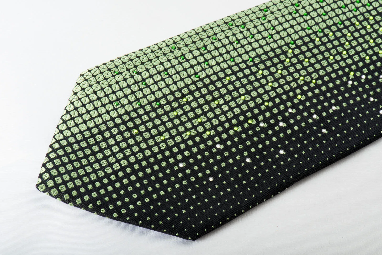 Perry Ellis Men's Silk Tie Emerald Green Geometric Matrix On Black With Rhinestones