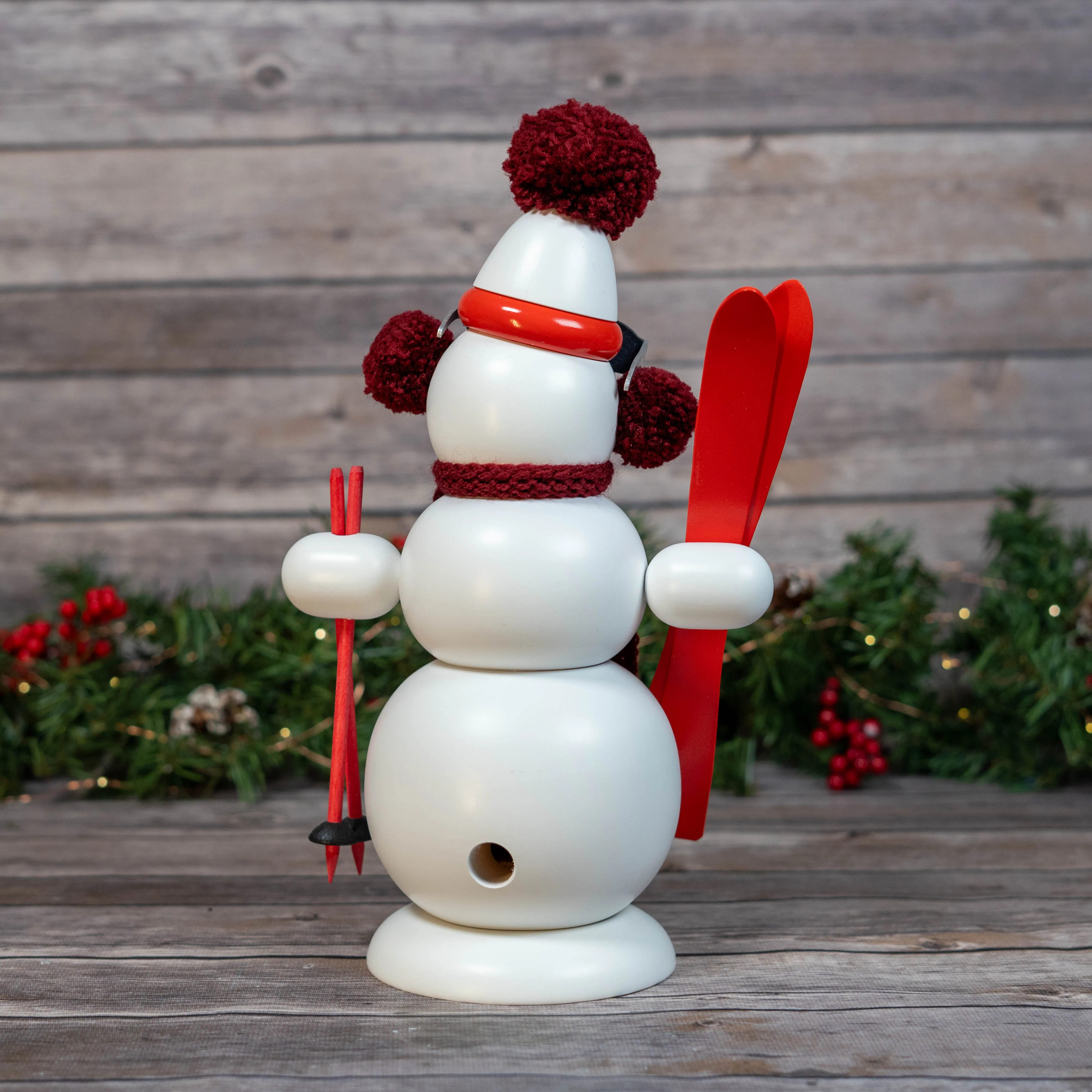 Smoker - Large Snowman with Skis